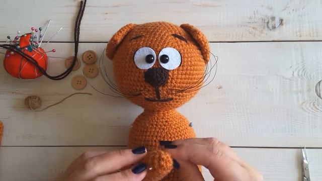 Кот крючком. МК котик. Сборка деталей. Crochet cat смотреть онлайн