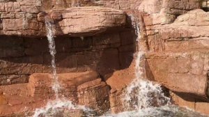 Водопад в отеле Довиль( Анапа)