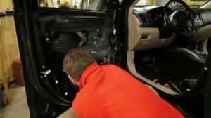 Инструкция по шумоизоляции дверей автомобиля.