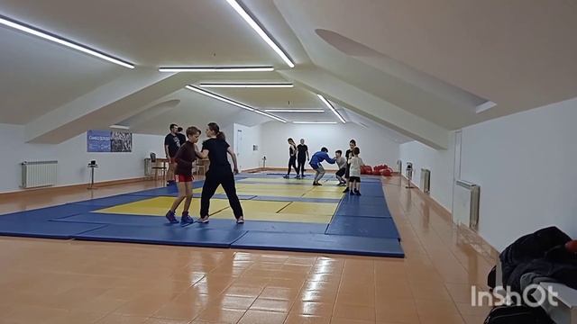 Тренировка по боевому самбо, приход церкви Покрова Пресвятой Богородицы на Городне смотреть онлайн