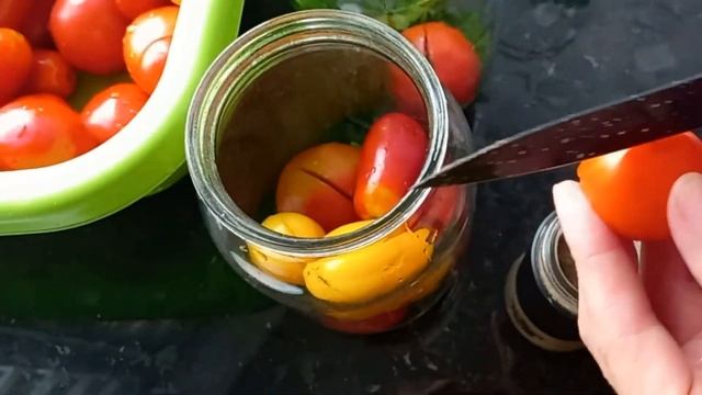 Мариновані помідори без оцту/маринованные помидоры без уксуса/pickled tomatoes without vinegar смотреть онлайн