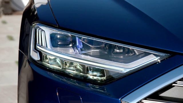 2020 Audi S8 Headlights & Tail Lights смотреть онлайн