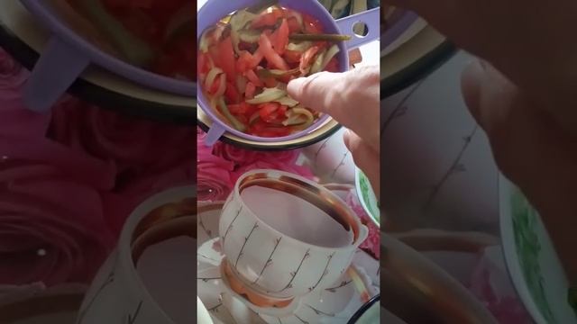 Завтрак на троих. Будни Олега. смотреть онлайн