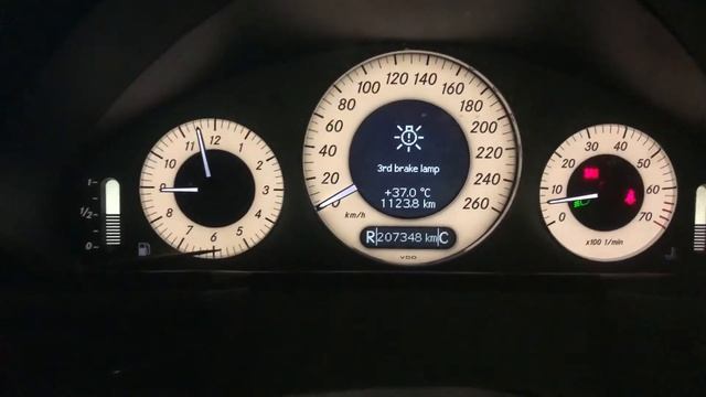 Don’t know how to fix E350 brake lamp alarm W211 Mercedes Benz смотреть онлайн