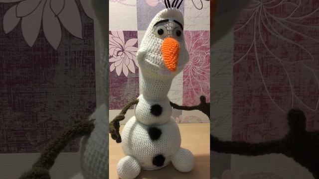 Олаф, вязаная игрушка со звуком смотреть онлайн