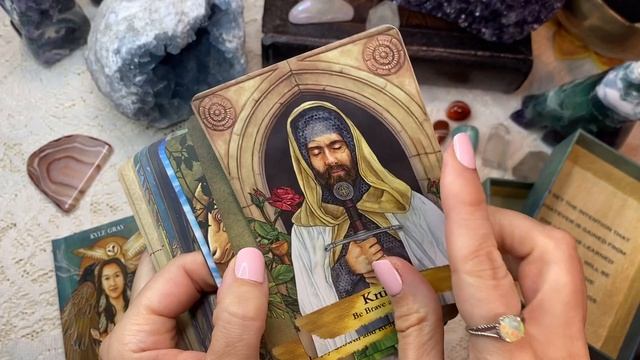 Angels and Ancestors Oracle Cards | Unboxing and Flip-Through (no music or sound) | by Kyle Gray смотреть онлайн