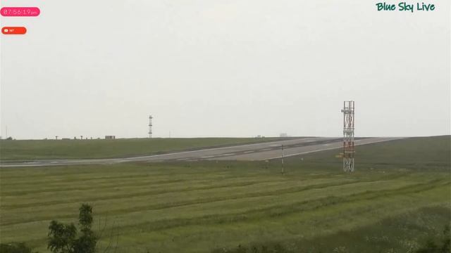 Leeds Bradford Airport - LIVE ! - The start of FREEBIRD AIRLINES смотреть онлайн