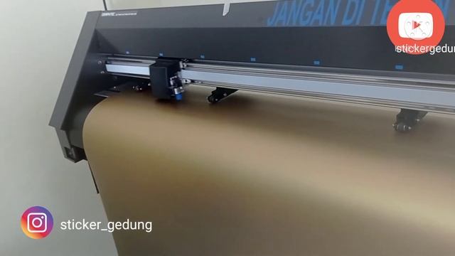 produksi cutting sticker oracal gold смотреть онлайн