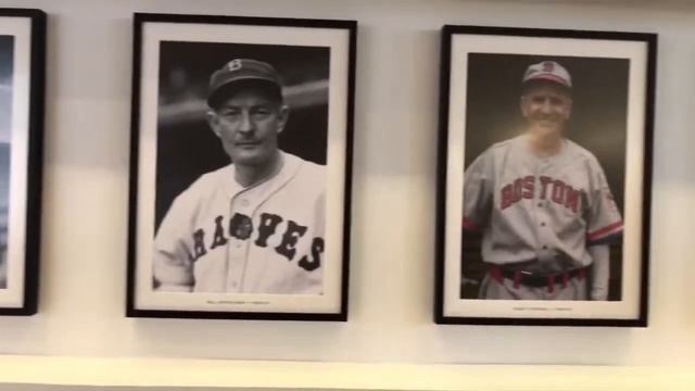 Suntrust Park Tour: Hank Aaron and INFINITI Clubs смотреть онлайн