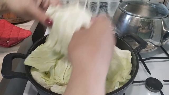 УБОРКА, СТИРКА, КАРТОФЕЛЬ ПОД КАПУСТНЫМ ЛИСТОМ смотреть онлайн