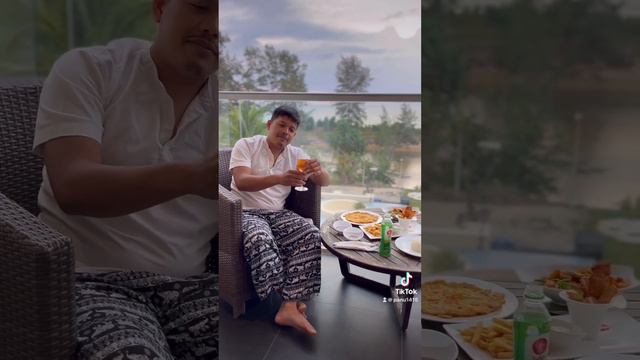 le coral beach resort & cafe смотреть онлайн