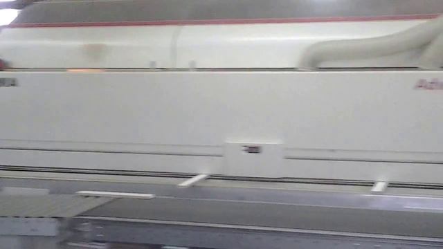 Кромление коротких заготовок на станке Advantage смотреть онлайн