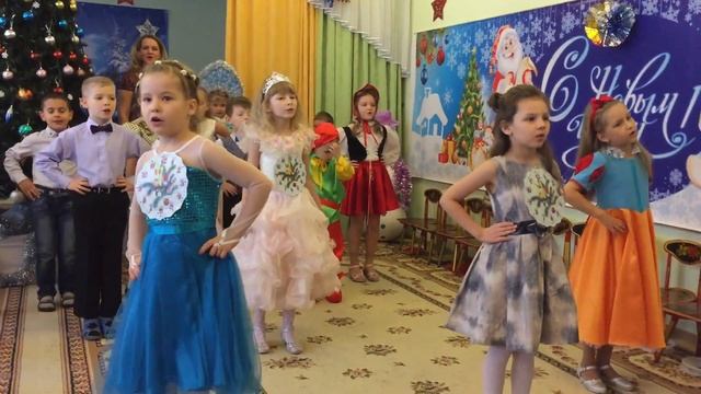 Новогодний утренник. 1. Встреча 2017 года! Липецк. смотреть онлайн
