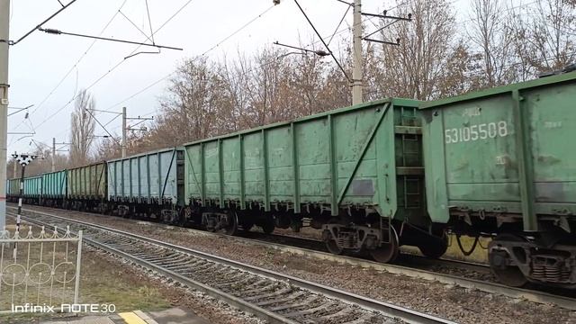 2.11.2023. (Ж.-д. 'рандеву' №21 и приветливые бригады). 'ВЛ80С-1988/1977' и 'ЭП1-351'. смотреть онлайн