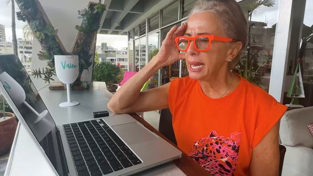 El PUEBLO MÁS REMOTO DE VENEZUELA: San Carlos de Río Negro 😱 Valentina Quintero 🧭 смотреть онлайн