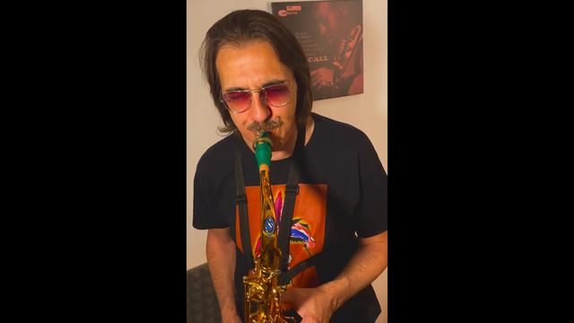 Selmer Supreme Tenor Saxophone смотреть онлайн