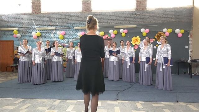 "Неаполитанская тарантелла", Дж. Россини, сл. К. Пеполи, обработка В. Викторова [Laudamus] смотреть онлайн