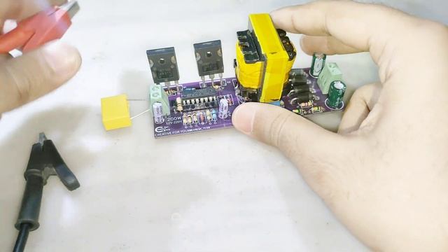 Inverter Circuit 12volts To  220Volts - 200Watt [Part-1]