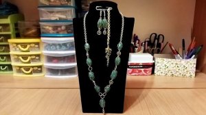 Комплект "Скромная роскошь".Переделка бус в комплект из колье, серёг и браслета-удлинителя для коль