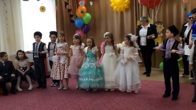 Выпускной в садике. Казаки!!! смотреть онлайн
