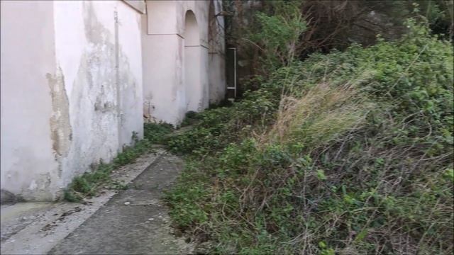 Certosa San Martino - giardini pensili abbandonati смотреть онлайн