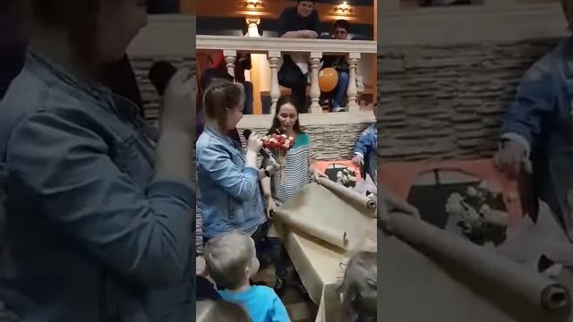 Мастер класс по букету из клубники в Галактике на празднике МамаТайм смотреть онлайн