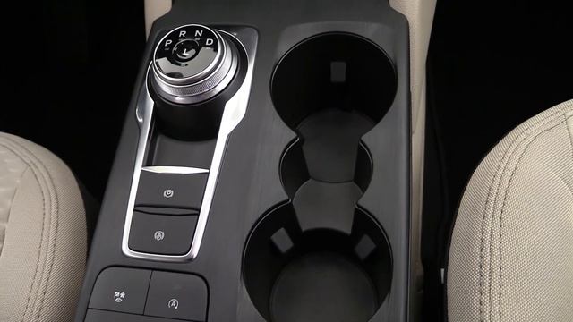 2020 FORD ESCAPE SE COMPLETE GUIDE - STANDARD AND OPTIONAL EQUIPMENT смотреть онлайн
