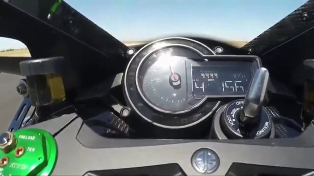 Какие силне МОТО 2015 ИЛИ СУПЕР КАР...... 2015 Yilgi Mototsikl=Super karlar QAYSI KUCHLIROQ смотреть онлайн