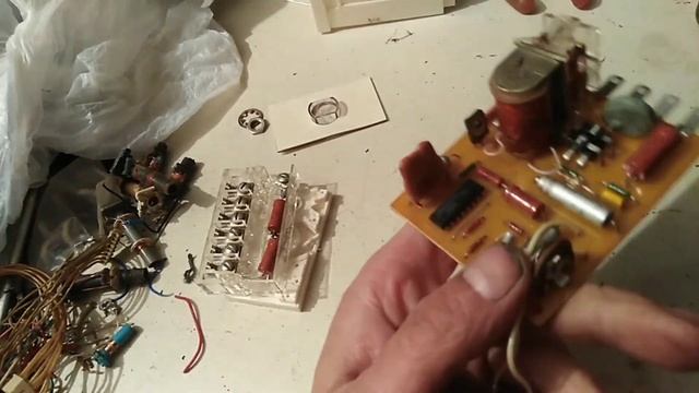 ВЛ 64УХЛ4 (1989г.) что есть полезного в реле времени. смотреть онлайн