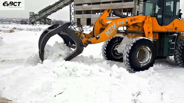 Фронтальный погрузчик HZM в работе смотреть онлайн