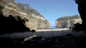 СУРА 42: «АШ-ШУРА» («СОВЕТ») с переводом.