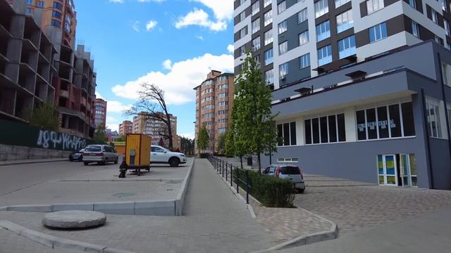 Смотрим цены на квартиры в уцелевших новостройках под Киевом. Проблемы застройщиков. ЖК Чехов Парк смотреть онлайн