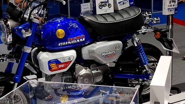 Honda Monkey 125 GUNDAM RX-78-2 Limited Edition смотреть онлайн