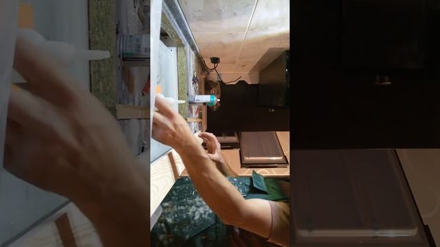 Вариант установки прямого наличника и капители в доборы с пазом под клюв" смотреть онлайн