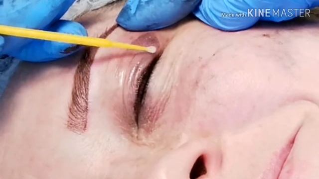 Стрелка с растушовкой, опущенное веко