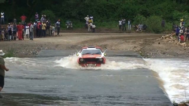 2011 East African Classic Safari Rally Car 38 Ford Escort Mk2 river crossing смотреть онлайн