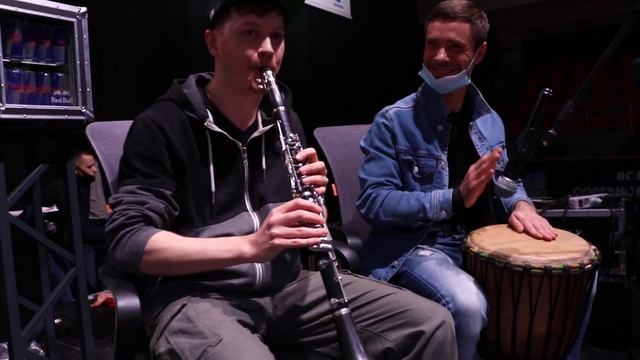 Funky Dilettants - сильно ровно играешь смотреть онлайн