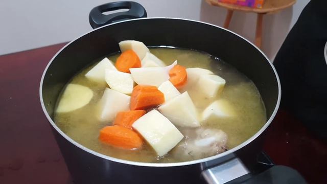 BEEF BRISKET BONES SOUP смотреть онлайн