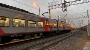 Hi-speed train Lastochka / Пассажирский электропоезд Ласточка