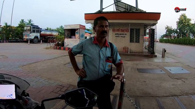 We are blocked | Gopalpur to Kolkata Ride | Odisha Ride, 2021 #TravelWithMriganka #PuriRide смотреть онлайн