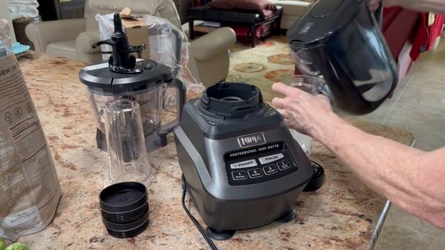 Ninja BL770 Mega Kitchen System 1500 Watts - HONEST Review смотреть онлайн