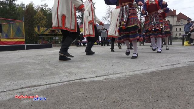 Народный хореографический ансамбль «Сюрприз» (НМК) смотреть онлайн