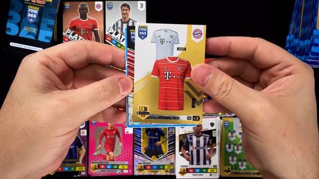 PANINI FIFA 365 Adrenalyn XL 2023 - PLATINUM Cards смотреть онлайн