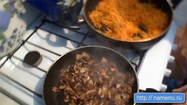 Салат с черносливом, грибами и овощами "Новогодний" смотреть онлайн