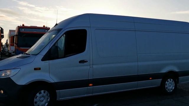 Kleyn Vans - MERCEDES-BENZ SPRINTER 316 2020 96,831 km смотреть онлайн