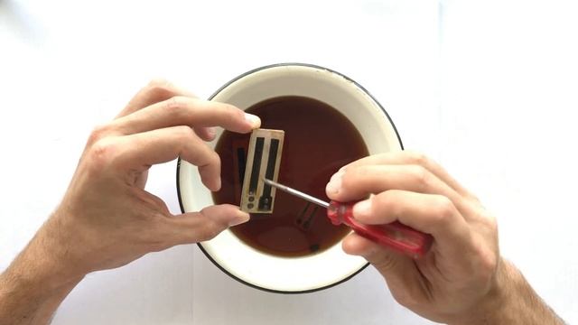 ВНИМАНИЕ ЭКСПЕРИМЕНТ |Coca-Cola vs Голосовые планки| смотреть онлайн