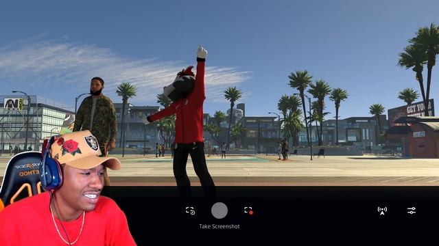 Breaking Ankles With The ONLY Legend Stretch Playmaker In The World! Best Build 2K21 смотреть онлайн