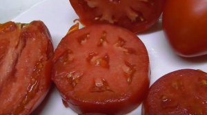 Томат Дедушкины муди. Оказались очень вкусными. Дегустация 2022 года.