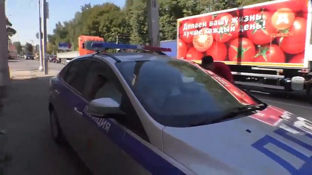 Картавый мент перешел все границы. смотреть онлайн