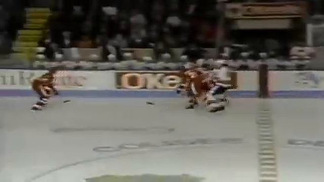 2.Звёзды НХЛ-СССР 3-5 Рандеву-1987 (Квебек, Канада 13/02/1987) смотреть онлайн